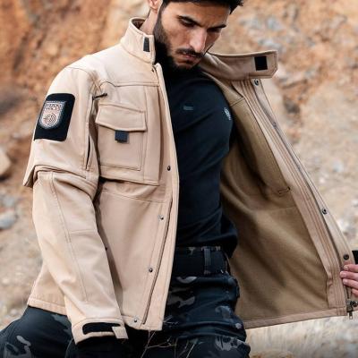 Waterproof Soft Shell Tactical Windbreaker Men's Autumn Winter Fleece Plush Jacket Thickened Warm Jacket Coat
